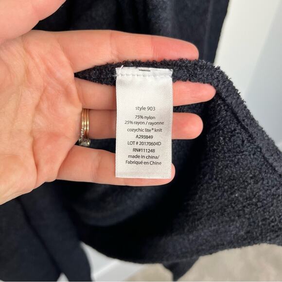 Barefoot Dreams Black Cardigan - Picture 5 of 8